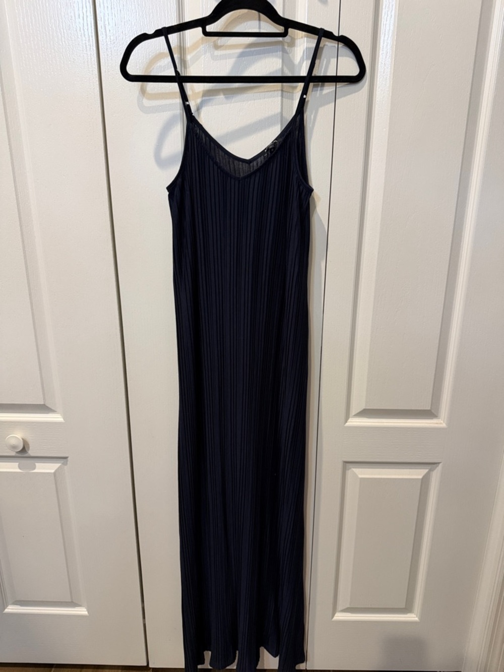 NawOT Express Navy Pleated Slip Maxi Dress Sz S